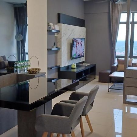 Modern Lifestyle Arc Austin Hills Apartment Johor Bahru Exterior photo