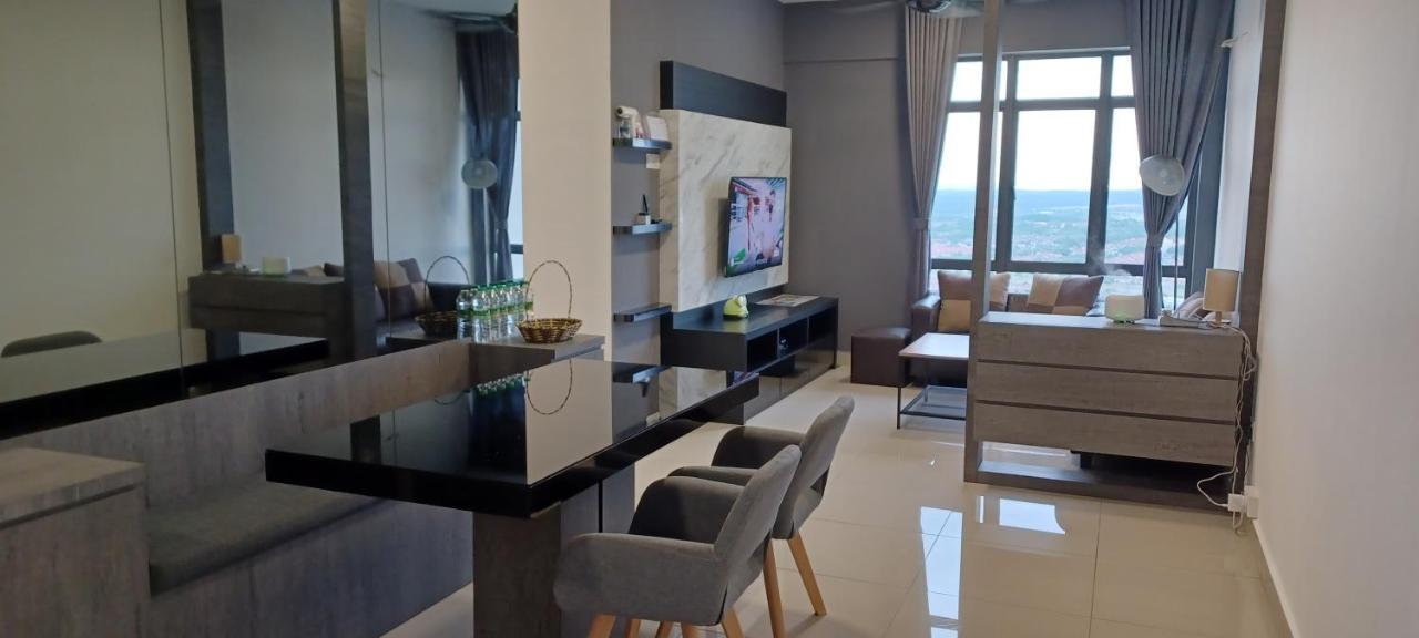 Modern Lifestyle Arc Austin Hills Apartment Johor Bahru Exterior photo